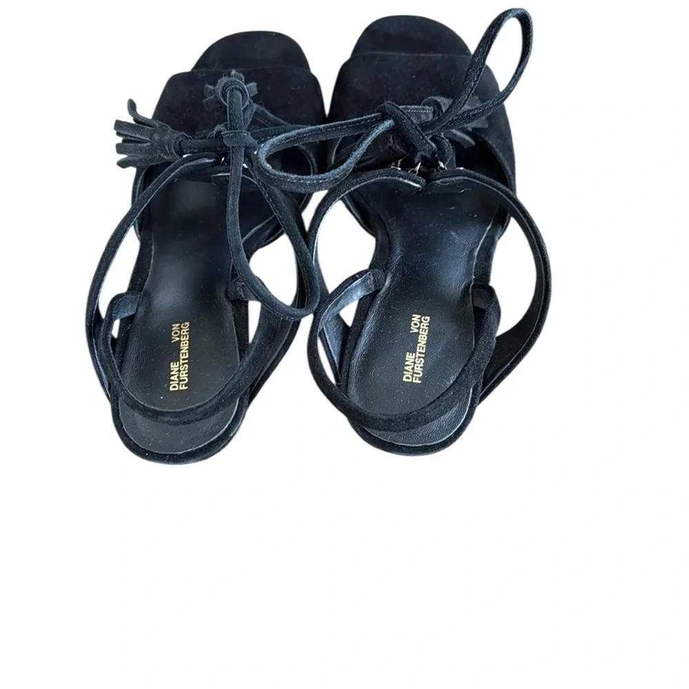 Diane Von Furstenberg Arabella Tassel Heels Size 6